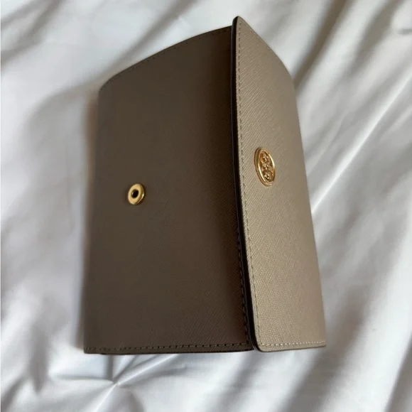 Tory Burch Taupe Leather Wallet - Picture 9 of 13